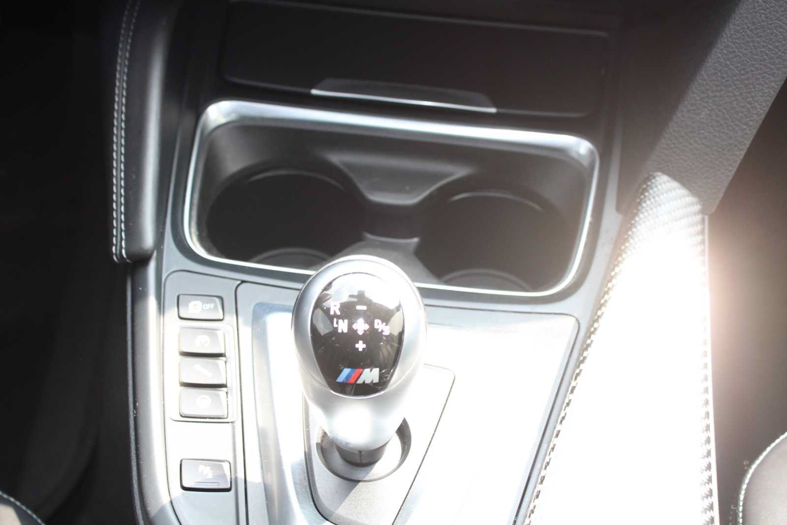 Used 2015 BMW M3 RWD image 30