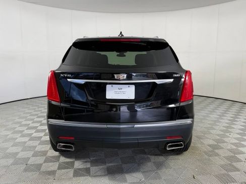 Used 2019 Cadillac XT5 Luxury FWD image 3