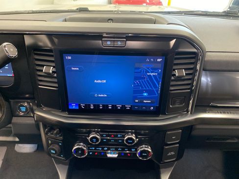 New 2026 Ford F250 Lariat w/ Black Appearance Package AWD/4WD image 23
