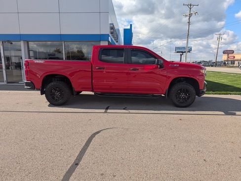 Used 2019 Chevrolet Silverado 1500 Custom Trail Boss w/ Custom Convenience Package image 3