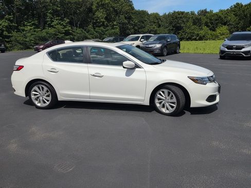 Used 2018 Acura ILX FWD image 6