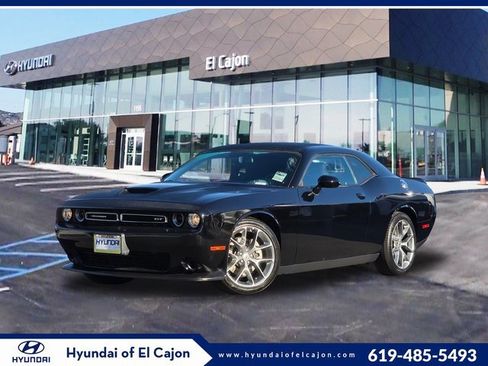 Used 2023 Dodge Challenger GT image 1