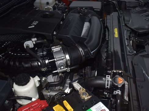 Used 2022 Nissan Frontier PRO-4X w/ Off-Road Protection Package image 19