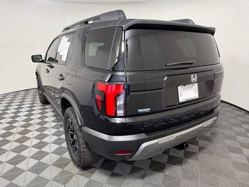 Used 2026 Honda Passport TrailSport Elite image 4