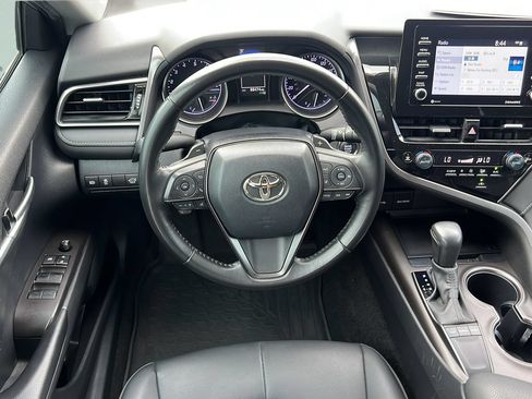Used 2023 Toyota Camry SE w/ Convenience Package FWD image 11