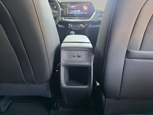 New 2026 Chevrolet Trax RS w/ Driver Confidence Package FWD image 9