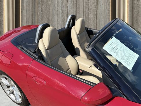 Used 2010 BMW Z4 sDrive30i w/ Premium Pkg image 25