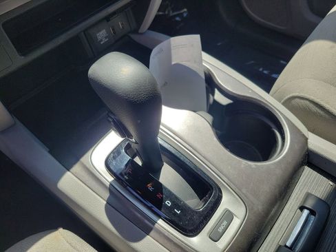 Used 2017 Honda Pilot EX image 31