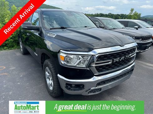 Used 2023 RAM 1500 4x4 Crew Cab image 1
