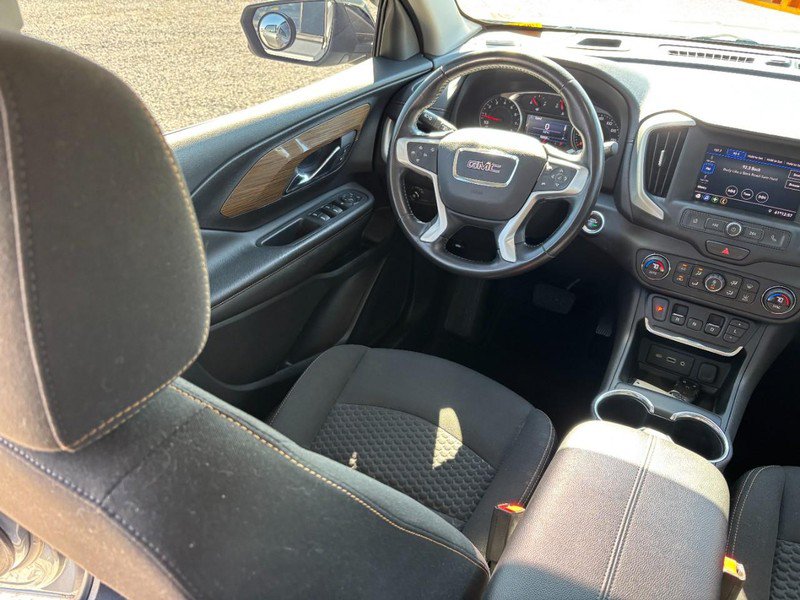 Used 2021 GMC Terrain SLE w/ Driver Convenience Package FWD image 14
