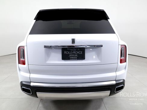 Used 2020 Rolls-Royce Cullinan AWD/4WD image 8