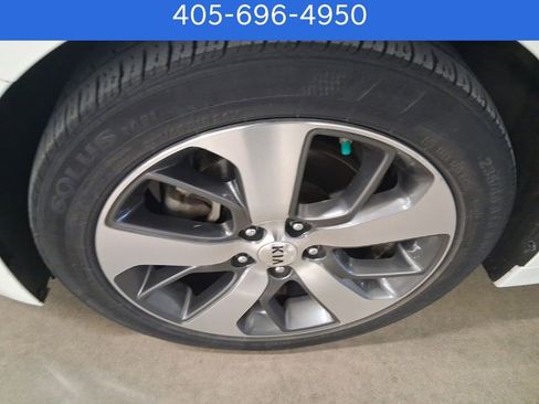 Used 2019 Kia Optima S image 26