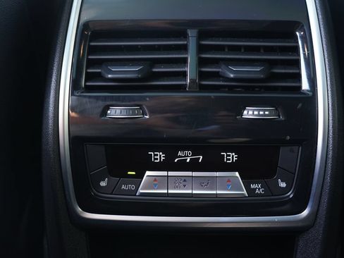 Used 2024 BMW X7 M60i w/ Executive Package AWD/4WD image 23