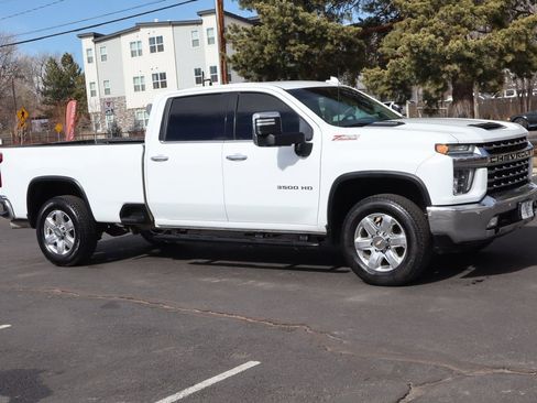 Used 2022 Chevrolet Silverado 3500 LTZ w/ LTZ Plus Package image 2