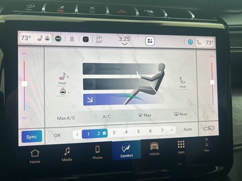 Used 2024 Jeep Grand Cherokee Limited image 5