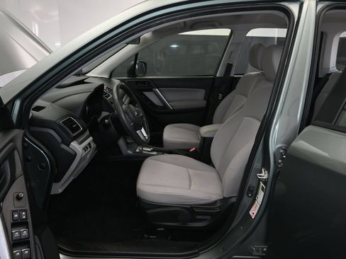 Used 2017 Subaru Forester 2.5i w/ Alloy Wheel Package AWD/4WD image 17