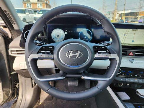 New 2026 Hyundai Elantra Limited FWD image 26