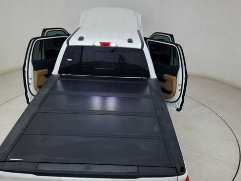 Used 2023 Ford F350 Lariat w/ Tow Technology Package image 90