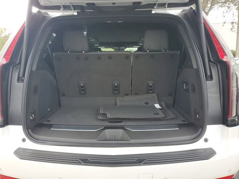 Certified 2024 Cadillac Escalade V w/ LPO, ONYX Package image 23