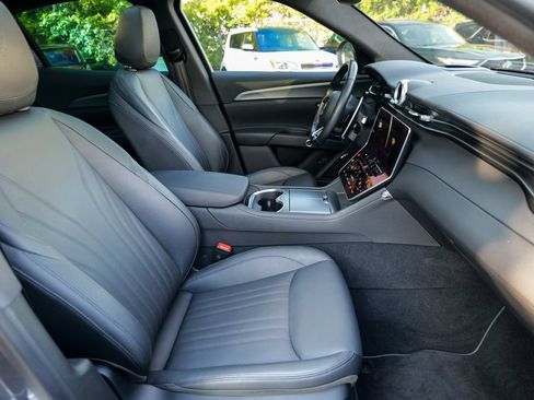 Used 2023 Maserati Grecale GT AWD/4WD image 36