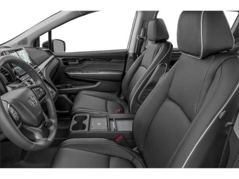 New 2026 Honda Odyssey Touring image 9
