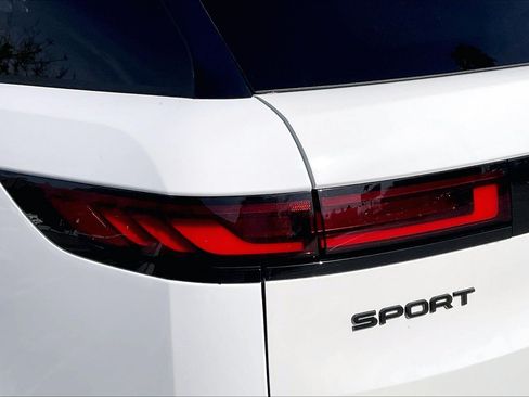 Used 2023 Land Rover Range Rover Sport SE Dynamic AWD/4WD image 26