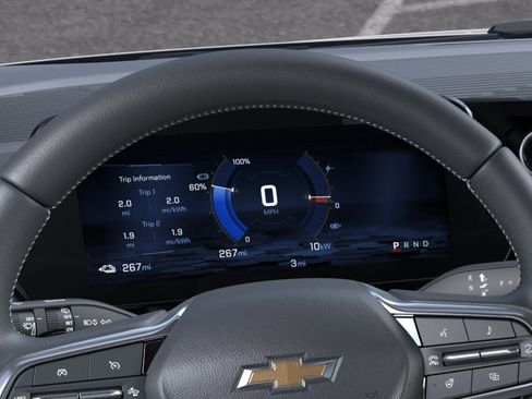 New 2026 Chevrolet Equinox EV LT w/ Convenience Package II FWD image 19