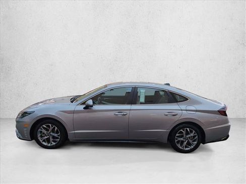 Certified 2023 Hyundai Sonata SEL FWD image 8