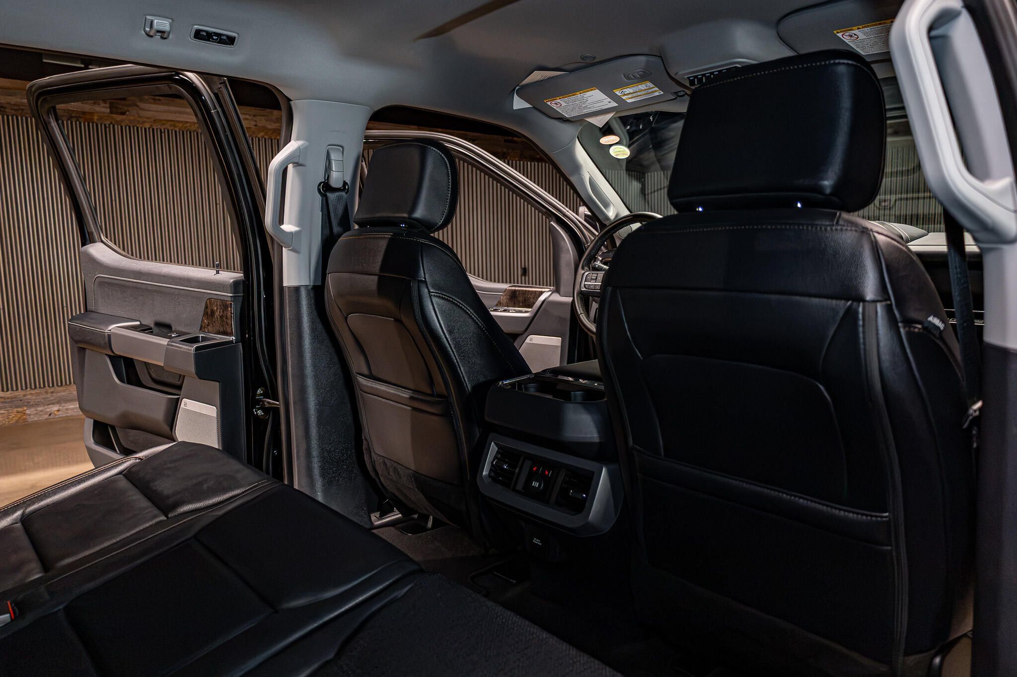 Used 2026 Ford F350 Lariat AWD/4WD image 33