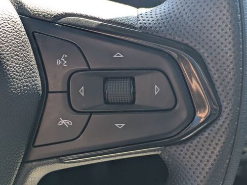 Used 2023 Chevrolet TrailBlazer LT image 27