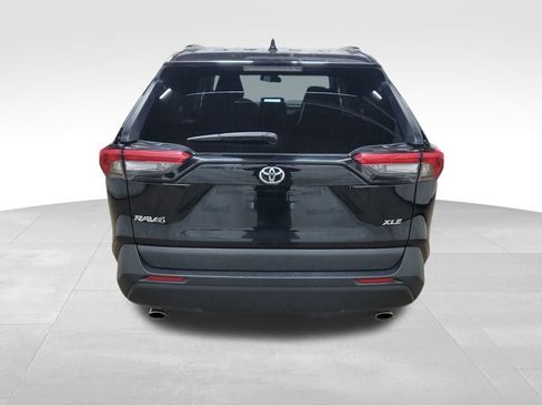 Used 2024 Toyota RAV4 XLE image 6