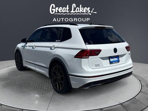Used 2021 Volkswagen Tiguan SE R-Line AWD/4WD image 3