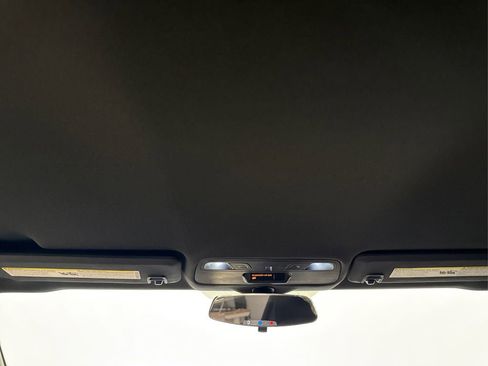 Used 2016 Chevrolet Camaro LT RWD image 37
