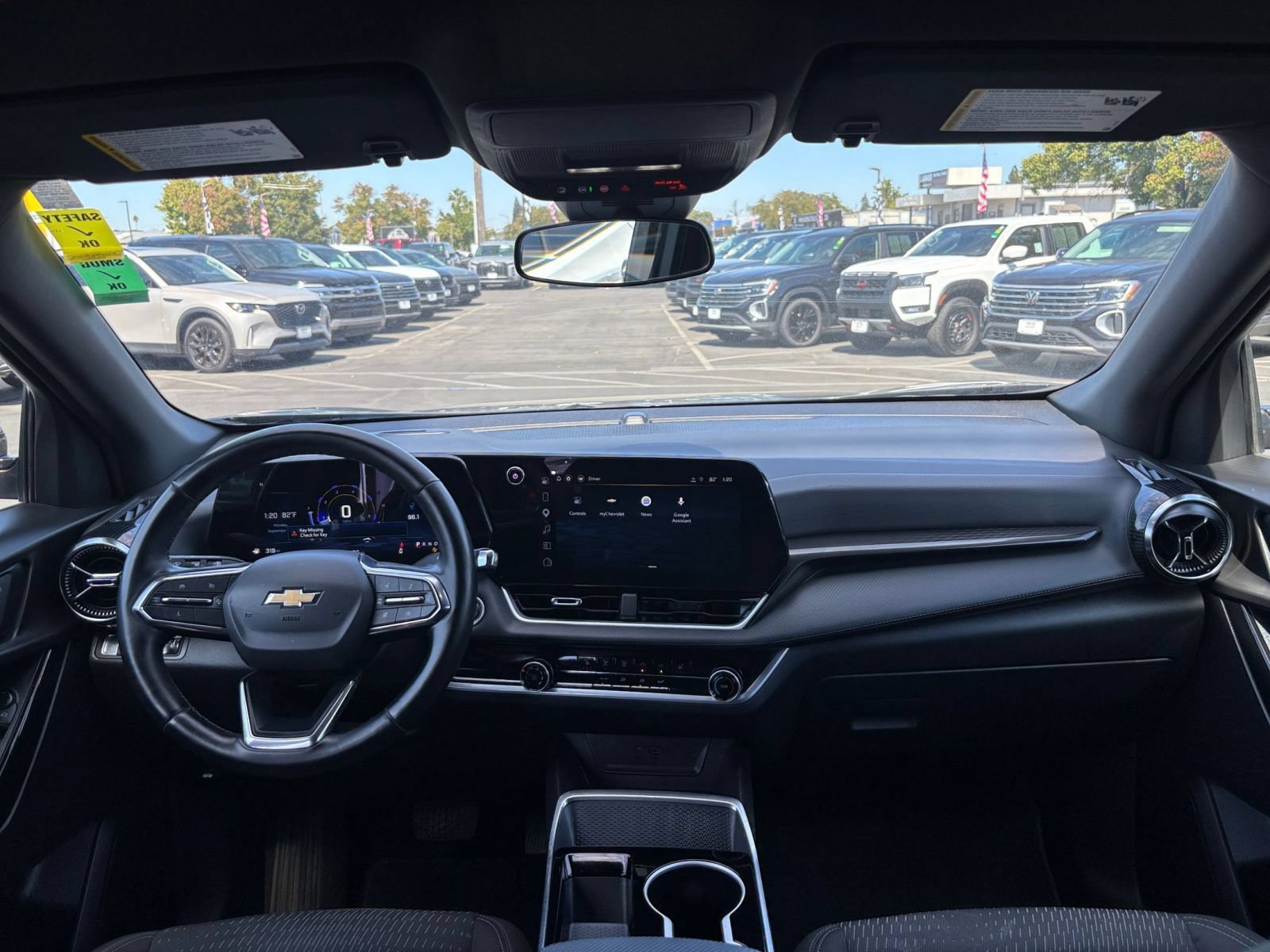 Used 2025 Chevrolet Equinox LT FWD image 33