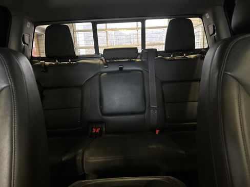 Used 2021 GMC Sierra 1500 SLT w/ SLT Premium Package image 25