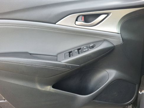 Used 2019 MAZDA CX-3 Touring w/ Touring I-ACTIVSENSE Package image 13