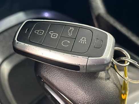 Used 2024 Chevrolet Malibu LT FWD image 24