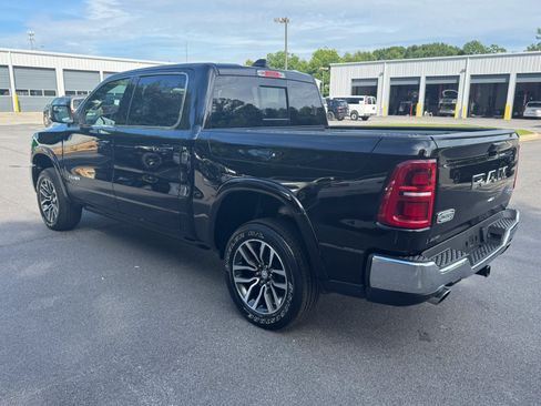 Used 2025 RAM 1500 Limited w/ Trailer Tow Group AWD/4WD image 7