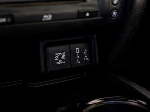 Used 2018 Honda Pilot Elite image 28