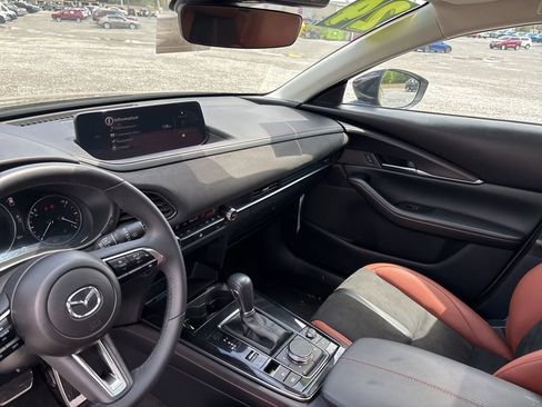 Used 2024 MAZDA CX-30 Carbon AWD/4WD image 3