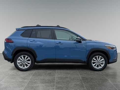 Certified 2026 Toyota Corolla Cross LE w/ Black Badges Package (TMS) image 6