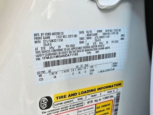 New 2025 Ford Expedition Platinum w/ Platinum Ultimate Package image 18