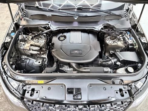 Used 2020 Land Rover Discovery HSE Luxury AWD/4WD image 23