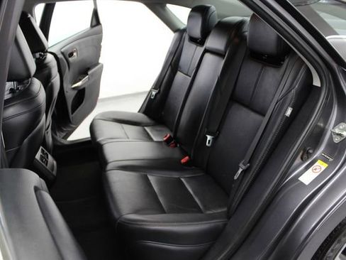 Used 2016 Toyota Avalon XLE FWD image 18