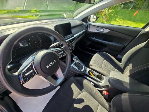 Used 2024 Kia Forte LXS FWD image 12