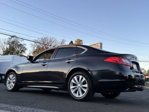 Used 2011 INFINITI M37 x w/ Deluxe Touring Pkg AWD/4WD image 3