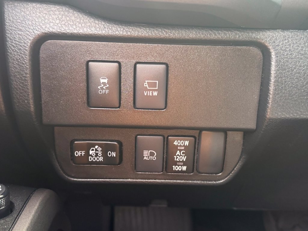 Used 2021 Toyota Tacoma TRD Pro AWD/4WD image 32
