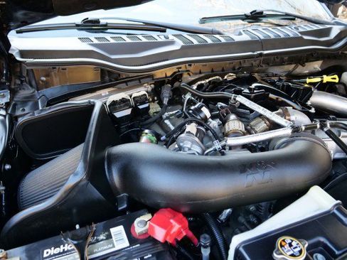 Used 2019 Ford F250 Lariat w/ Lariat Ultimate Package image 49