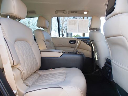 Used 2023 Nissan Armada Platinum w/ Captain's Chairs Package image 14