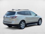 Used 2017 Chevrolet Traverse LT w/ Style and Technology Package image 5